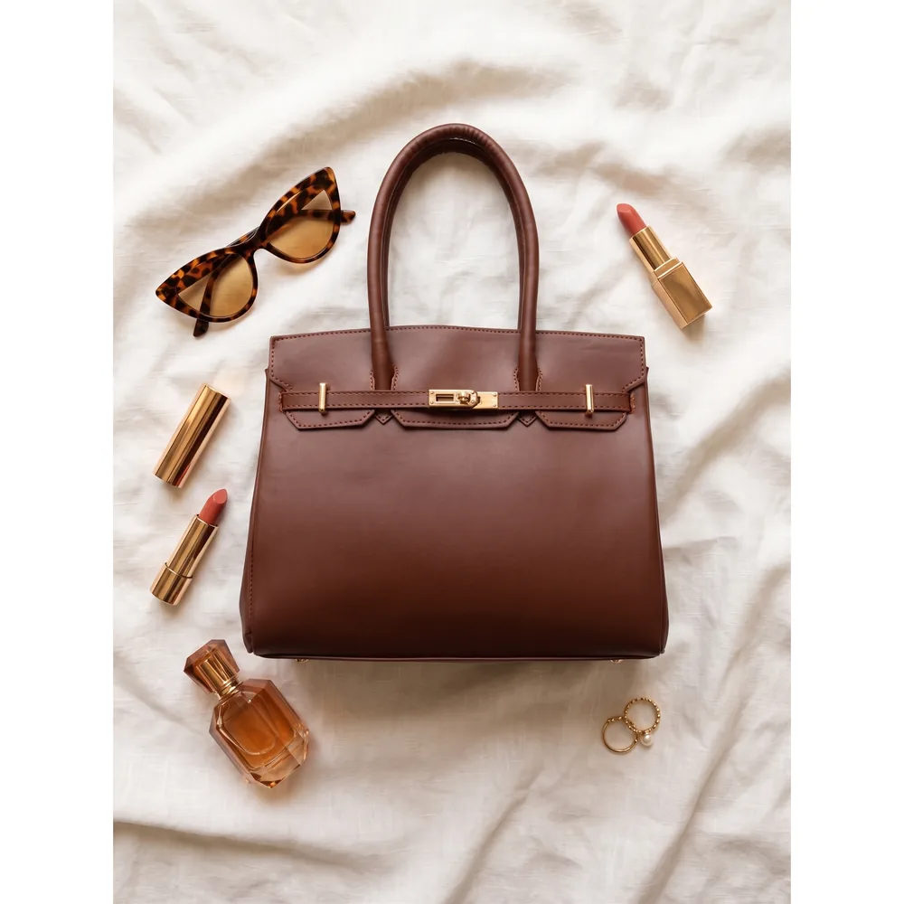 Hécate — bolsa personalizada con letras metálicas