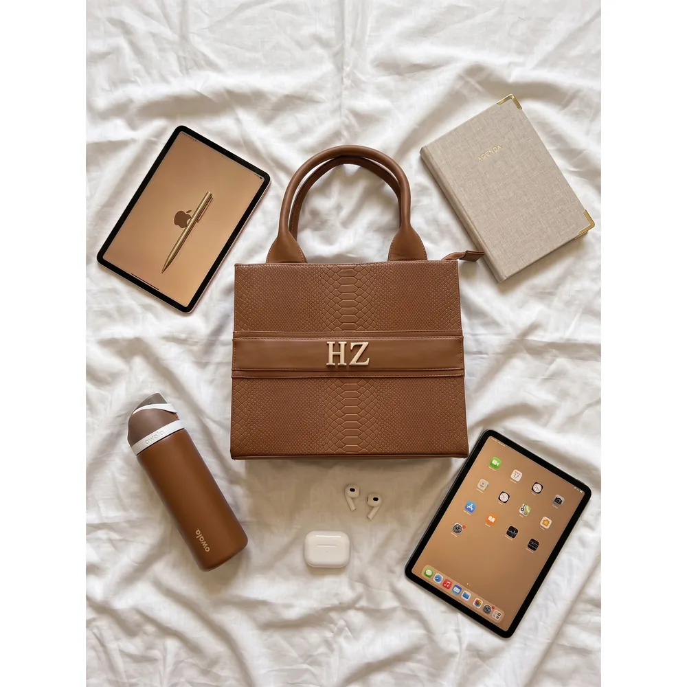 Hera Midi — bolsa personalizada con letras metálicas