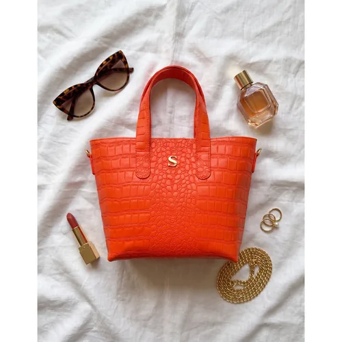Bolsa Megara personalizada con letras metálicas