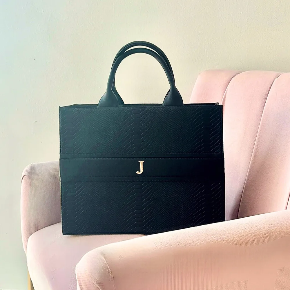 Tote Hera — bolsa personalizada con letras metálicas